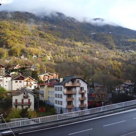 Apartment Spacieux Duplex Renove 2 Pieces, Centre Brides-les-bains, Proche Parc Thermal, Parking Inclus - Fr-1-512-5 Brides-les-Bains